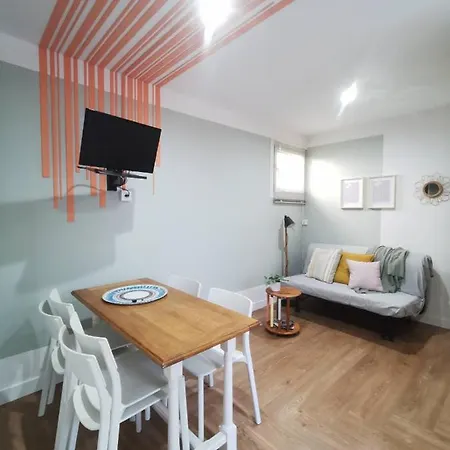Appartements Acces Prive Plage De La Bergerie Hyeres Exterior photo